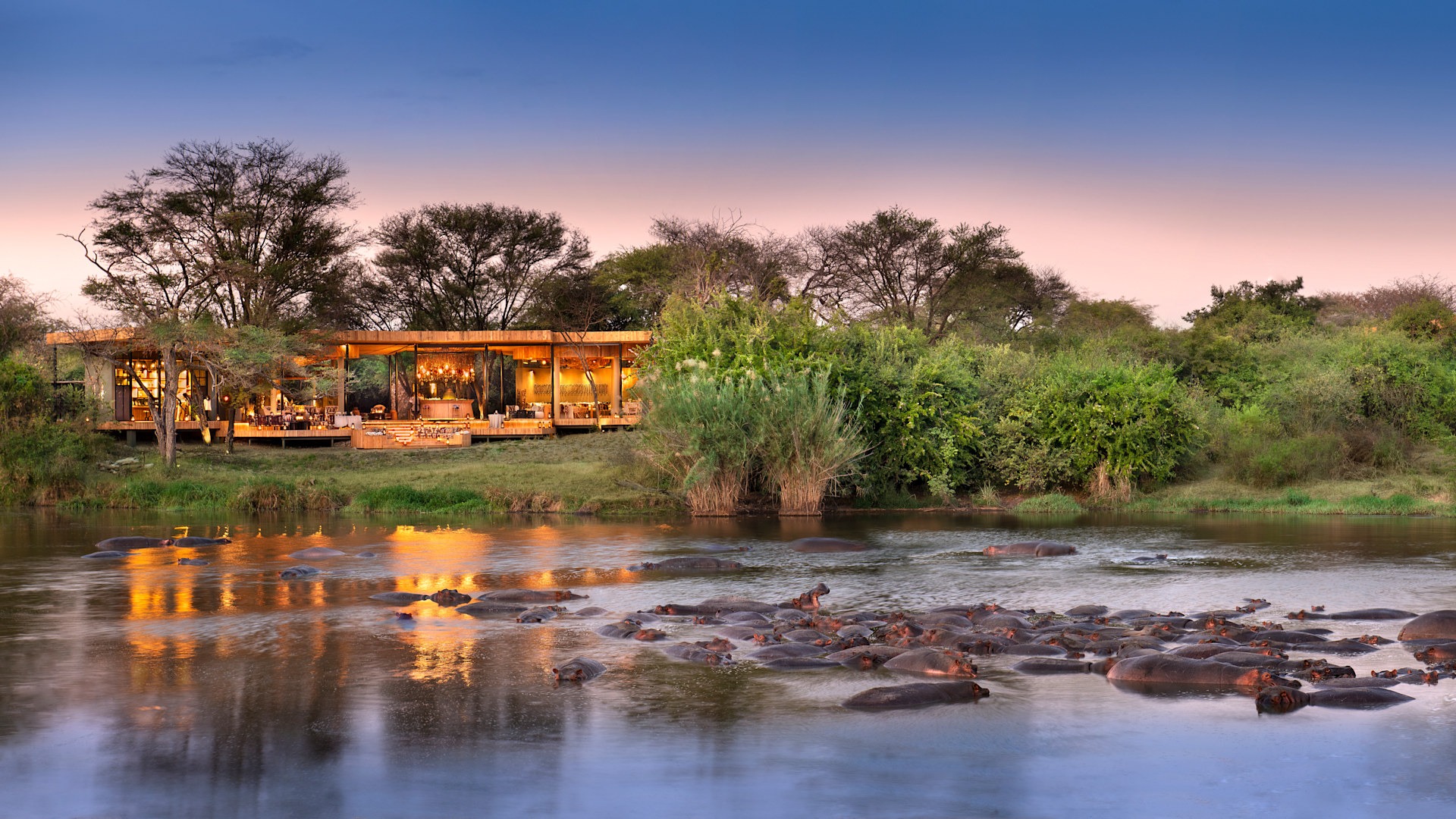 River lodge guest area